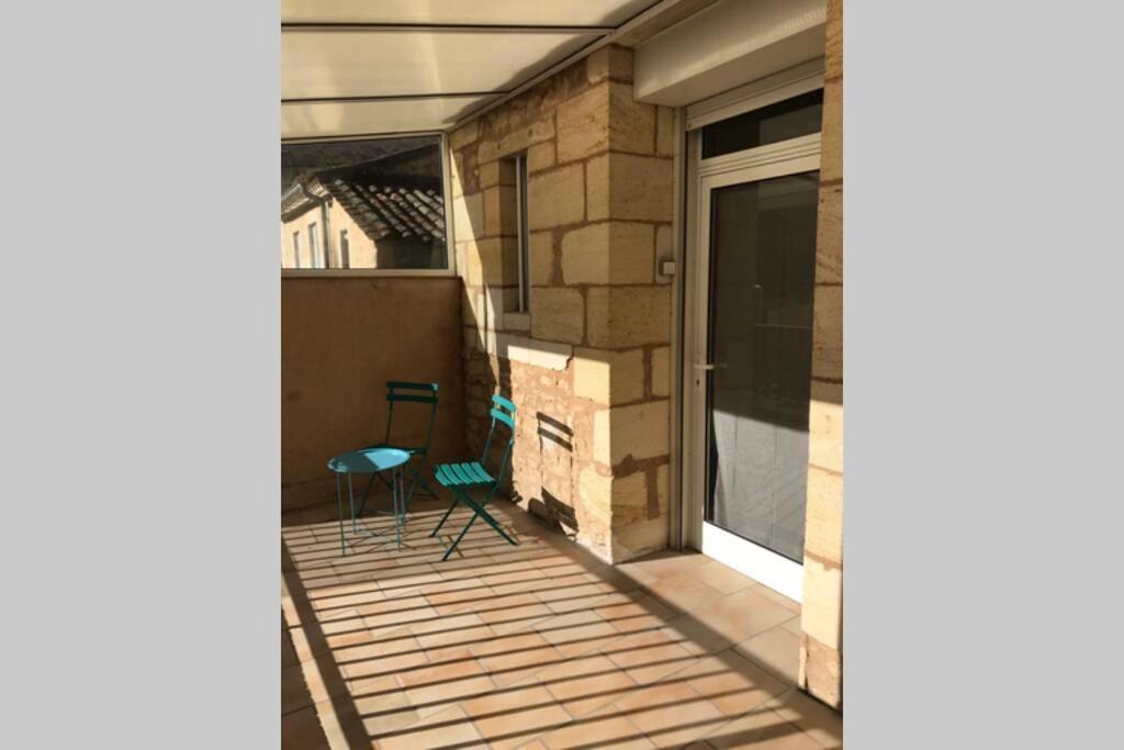 Maison St *
